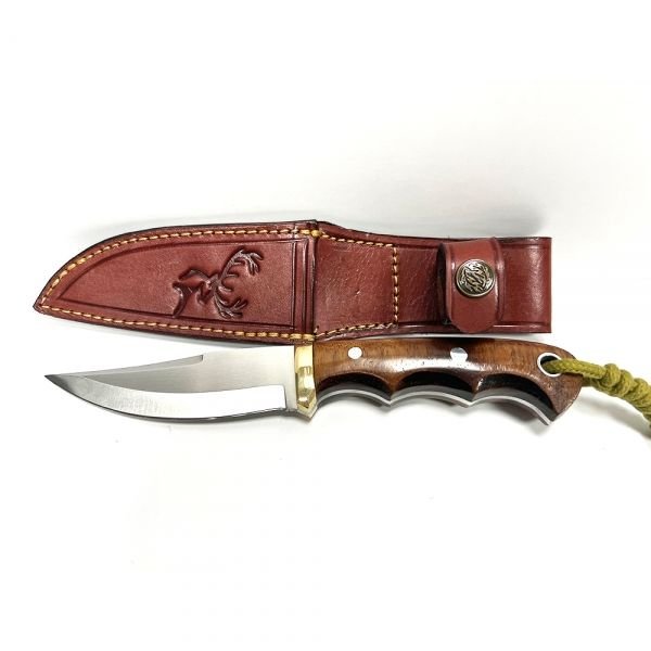 Ловен Нож с Кожена Кания 02 - Brown Handle