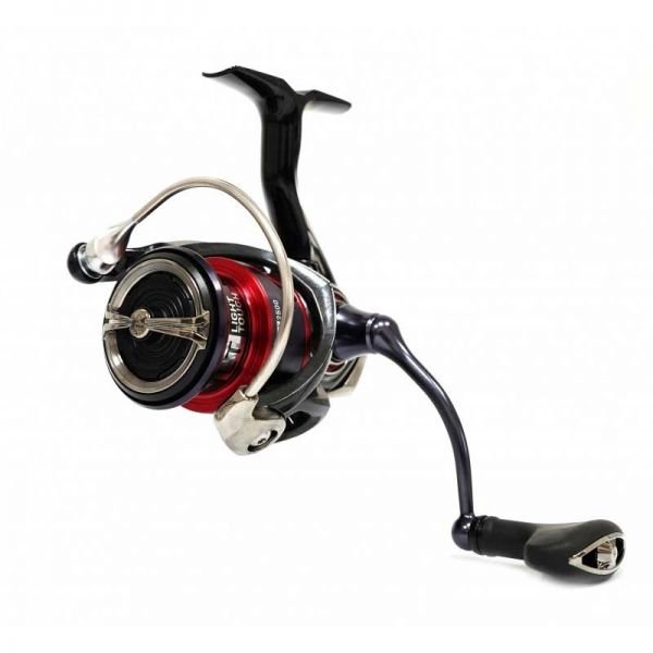 makara-daiwa-20-fuego-lt-3000-c-10223-300-627f5b1c458bf